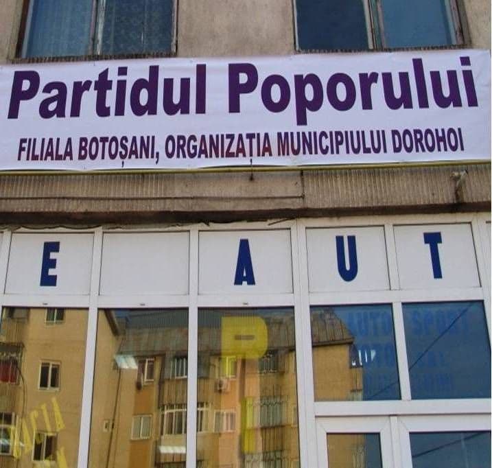 DECIZII : Vom da jos panoul cu sigla Partidul Poporului din Dorohoi