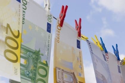 Taxa de prima inmatriculare nu va fi desfiintata
