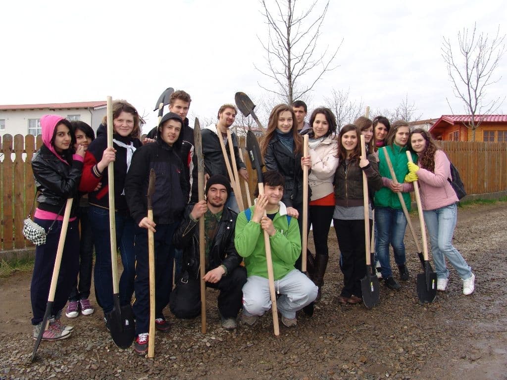FOTO  Copiii implicați în Campania România prinde rădăcini