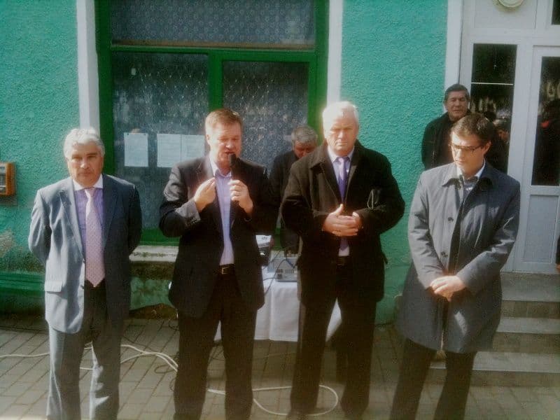 Sute de dărăbăneni au ieșit duminică în stradă la îndemnul Organizației PSD Darabani