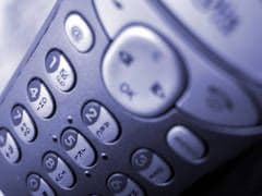 Înşelată cu 1.800 de lei, printr-un sms în care era anunţată că a câştigat un premiu