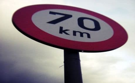 S-au ales cu amenzi usturătoare din cauza unei glume proaste