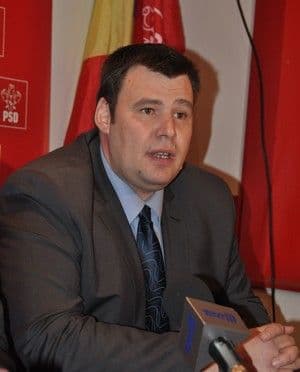 Candidatul PSD la Primăria Botoşani promite 10.000 de locuri de muncă şi asfaltarea a 100 km de drumuri
