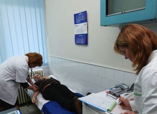 Medicii de familie care sunt la a treia abatere pierd contractul cu Casa de Asigurări