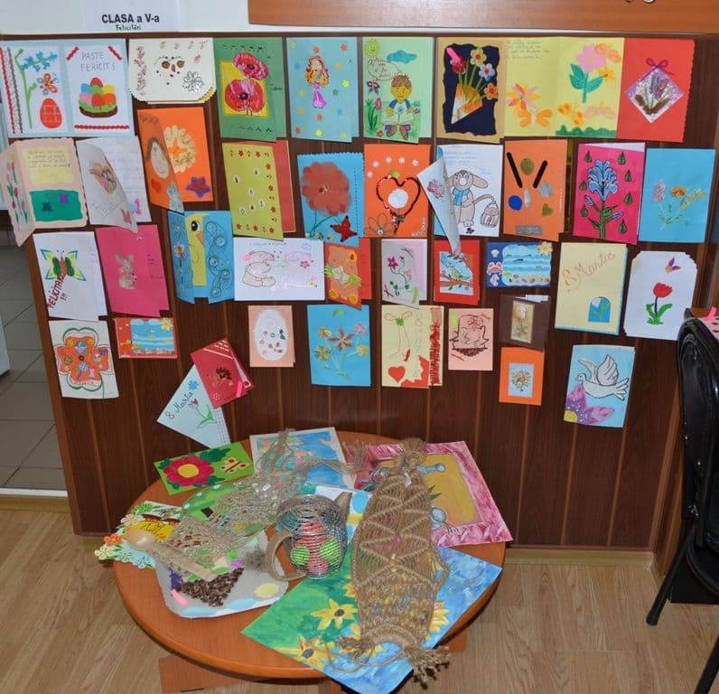 Expoziţie la Clubul Copiilor şi Elevilor Dorohoi în cadrul Concursului Naţional “Mesaj de Prietenie”