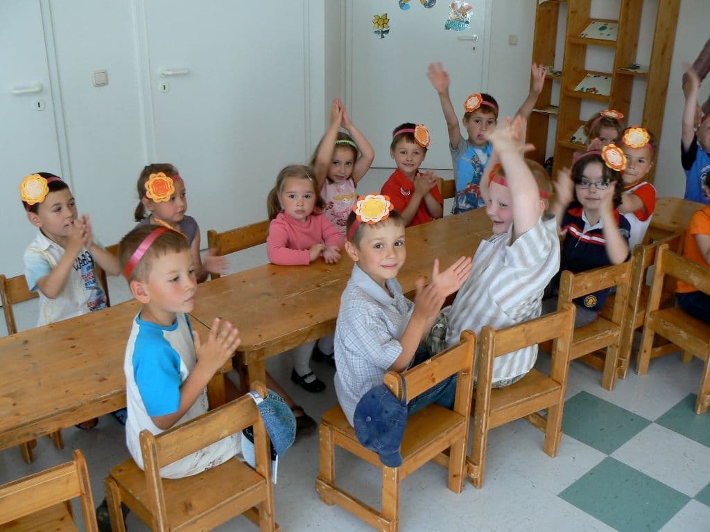[FOTO] Dorohoi : 1 Iunie sărbătorit la Școala Cornerstone
