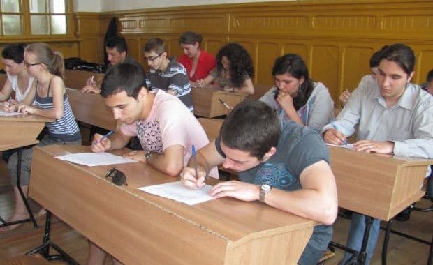 Sfaturi pentru a trece cu bine Bacalaureatul 