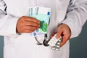 Toate vizitele la medicul de familie vor fi contra-cost
