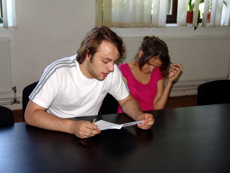 Dorohoi : Cenaclul Editor aproape de clipa bilanţului