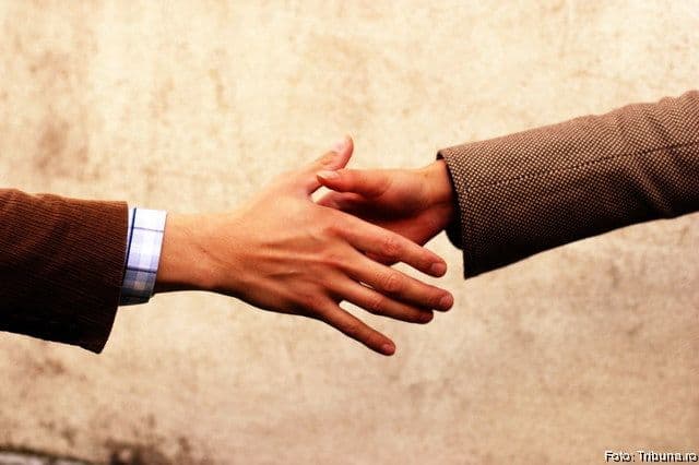 Persoanele fizice autorizate vor putea angaja cel mult nouă persoane cu contract individual de muncă
