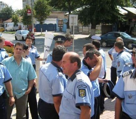 Câţi poliţişti vor rămâne şomeri