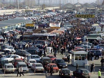 Taxă auto şi pentru maşinile de ocazie autohtone