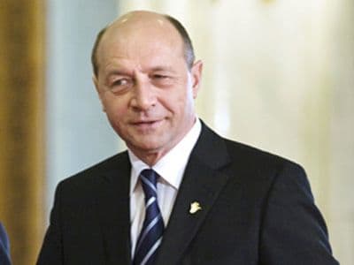 Traian Băsescu: Actuala Constituţie exclude coabitarea Preşedinte - Parlament
