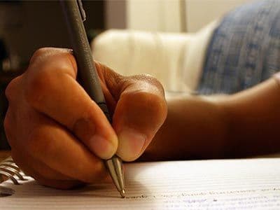  Scrisoarea de protest a unui elev revoltat face furori pe Internet