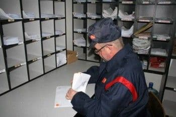 Disponibilizări : La Botoşani 20 de angajaţi vor fi daţi afară de la Poşta Română