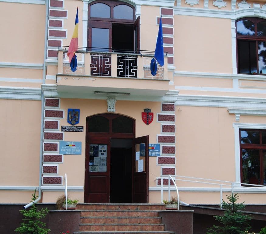 Protestatarii  revin la Primăria din Dorohoi