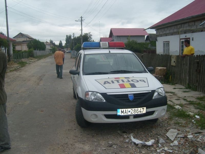 Dorohoi: Bătrân găsit mort în casă în circumstanţe suspecte