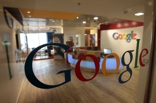 Bombă: Google cumpără Motorola