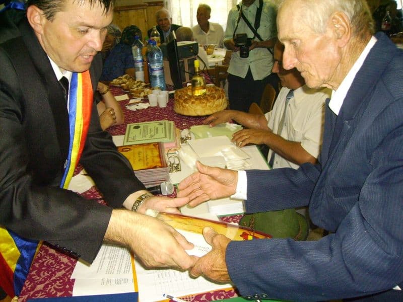 Veteranii  de război la zi aniversară în Ibăneşti