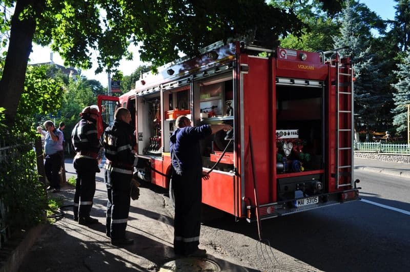 Incendiu la fosta Casa de Copii din Dorohoi FOTO - VIDEO