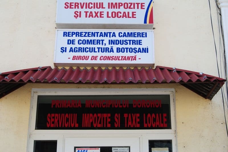 Dorohoi: Se renovează sediul Taxe şi Impozite