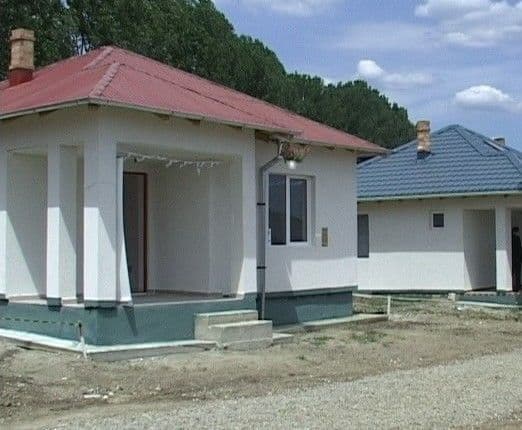 Consilierii dorohoieni au hotarât:  40 de familii vor primi o nouă casă 