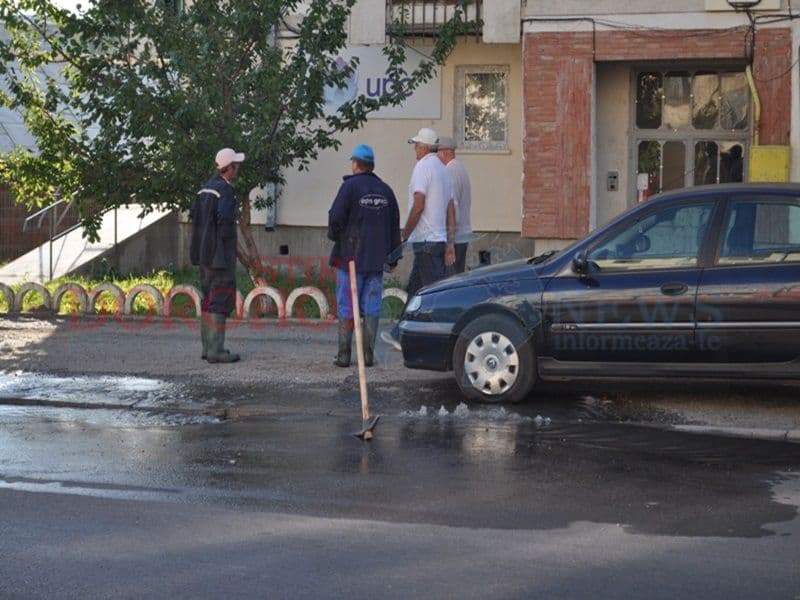 Avariile se ţin lanţ la conductele de apă din Dorohoi - VIDEO | FOTO