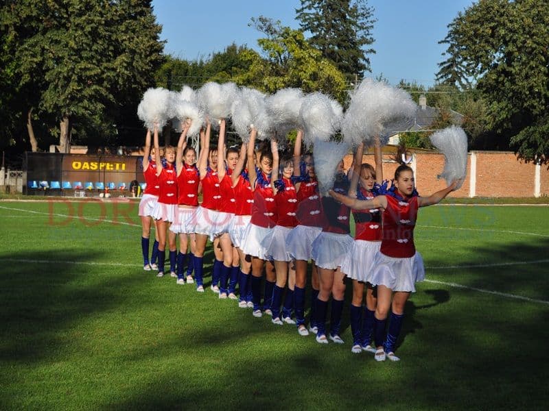 Majoretele alături de FCM Dorohoi la fiecare meci  FOTO-VIDEO