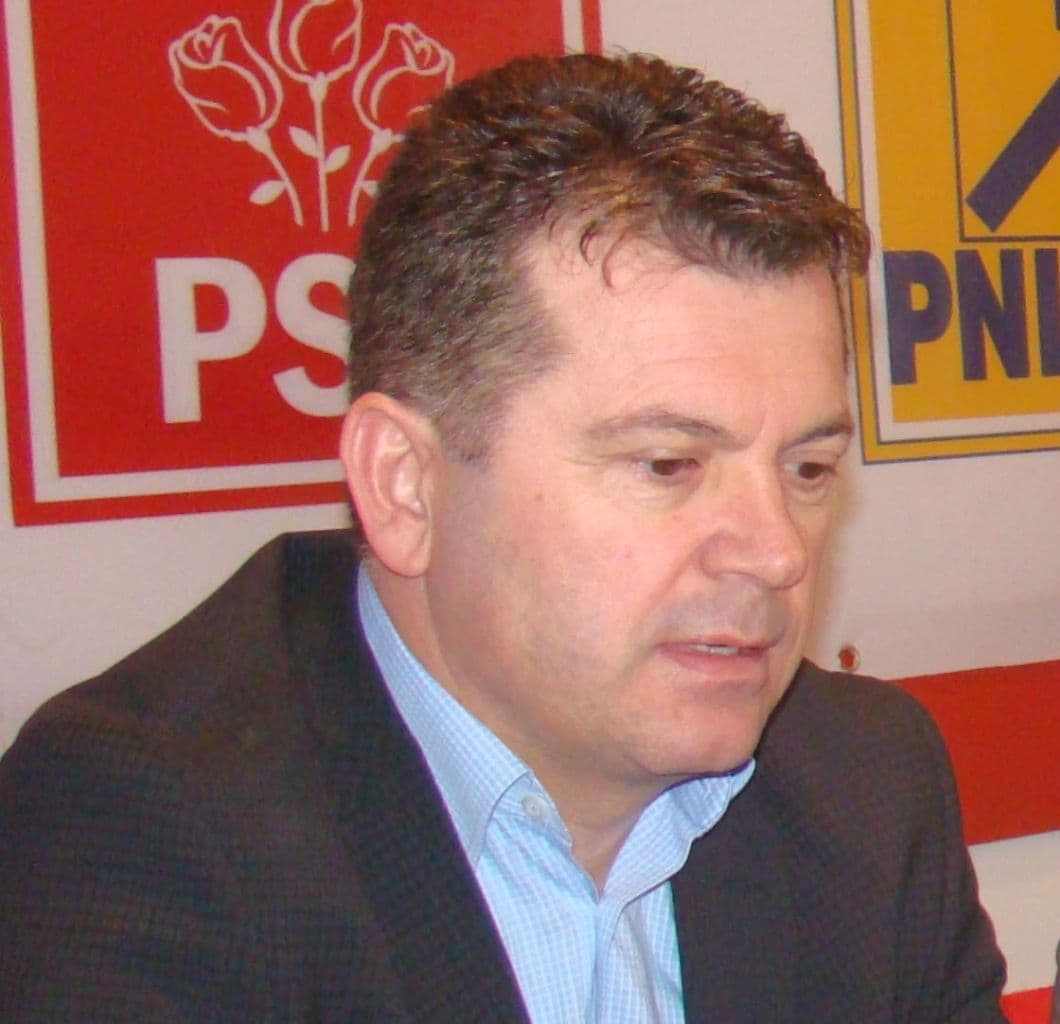 Lideri conservatori botoşăneni iau în calcul varianta de a avea candidaţi proprii la primăria municipiului şi Consiliul Judeţean
