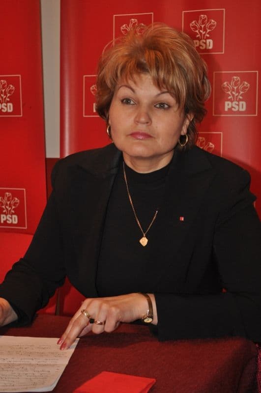 Mihaela Huncă: domnul Buhăianu nu vrea universitate la Botoşani pentru că nu a făcut-o domnul Flutur