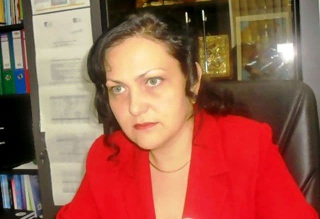 Directorii școlilor din Dersca și din Bălușeni au renunțat la funcții