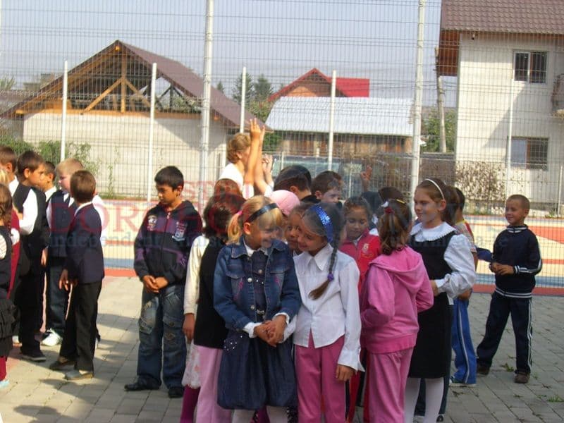 Dorohoi: Exerciţiu de evacuare la unităţile de învăţământ