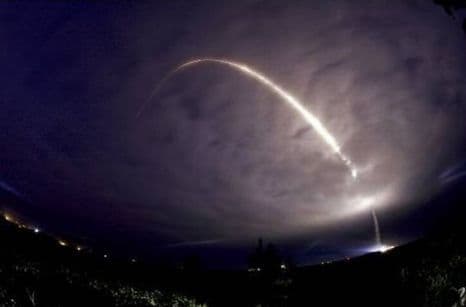 Bucăți din satelitul NASA ar putea să cadă în Italia, vineri noapte