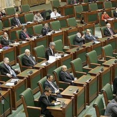Codul Muncii în varianta USL, adoptat tacit în Senat