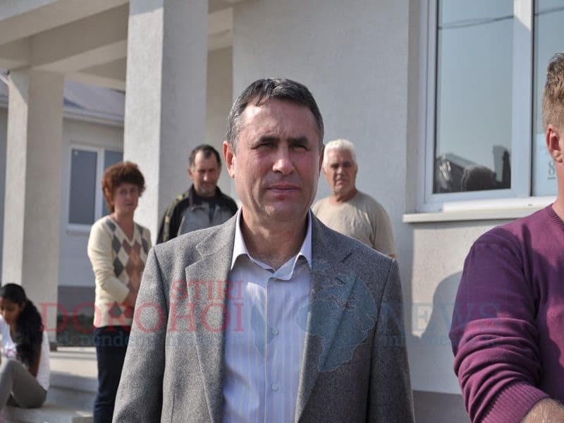Victor Mihalachi prezent astăzi la inaugurarea caselor din Dumbrava Roșie - VIDEO - FOTO