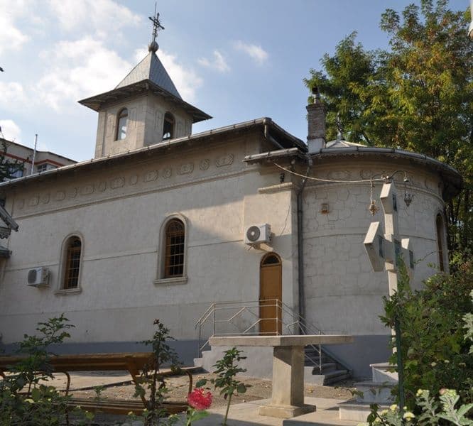 Anunț: Programul liturgic pentru hramul bisericii ”Sf. Cuv. Parascheva”  din Dorohoi
