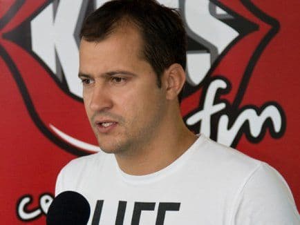 Şerban Huidu se retrage din viaţa publică