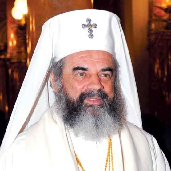 Patriarhul Daniel le cere senatorilor o zi liberă pentru credincioşi