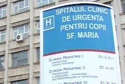 Caz șocant la Iași: fetița-maimuță