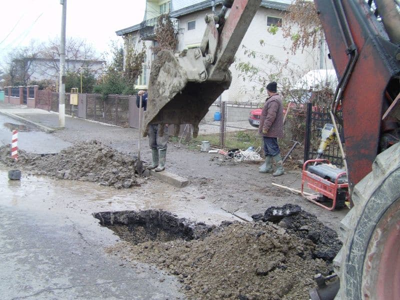 Dorohoi: Avarie la o conductă de apă pe strada Ștefan cel Mare