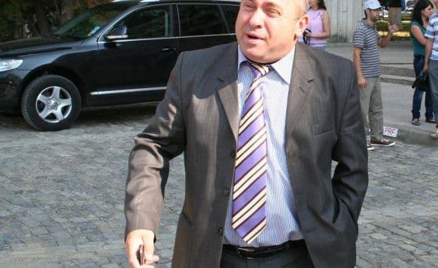 Daune morale cerute de deputatul Stelica Strugaru Iacob