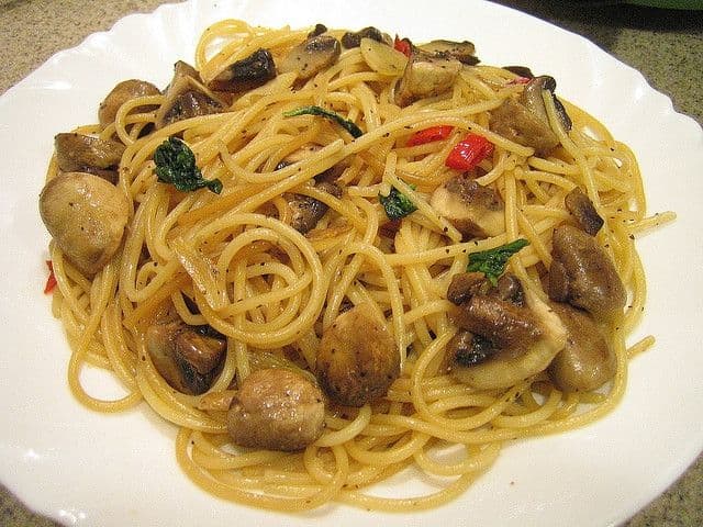Spaghete cu ciuperci