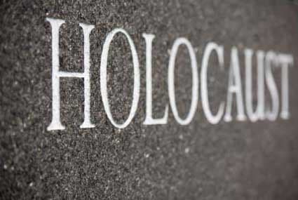 Profesorii de istorie, trimişi la cursuri despre Holocaust