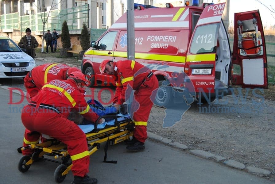 Dorohoi: Bărbat căzut în plină stradă