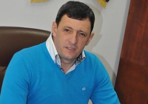 Virginel Gireada, primarul comunei Mihai Eminescu, condamnat la doi ani de închisoare