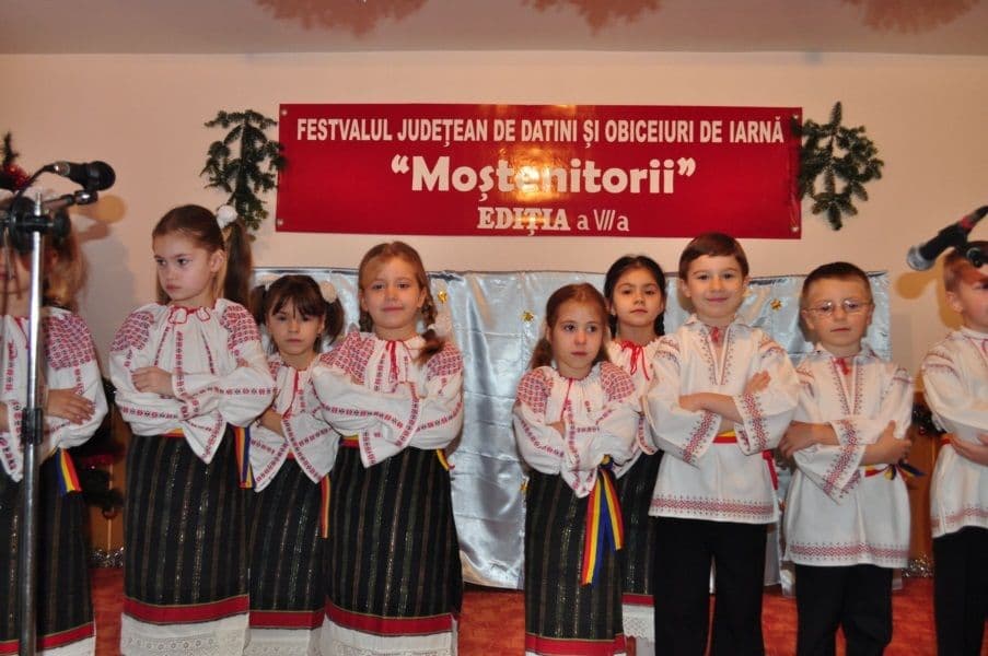 Festivalul județean „MOȘTENITORII” Ediția a VII-a 2011 (VIDEO-FOTO)