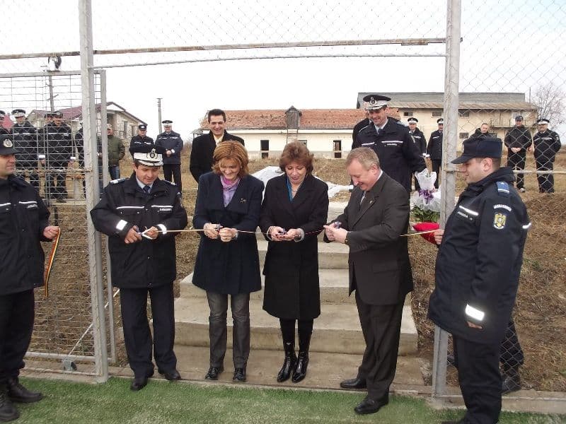 Astăzi a fost inaugurat terenul de sport multifuncţional al Inspectoratului de Jandarmi Judeţean Botoşani