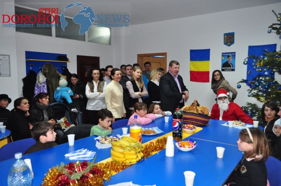 PNL Dorohoi, alături de familiile monoparentale în prag de Crăciun - VIDEO/FOTO