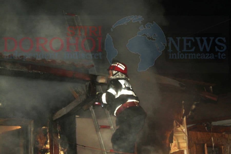 Dorohoi (FOTO): A rămas fără casă în noaptea de revelion