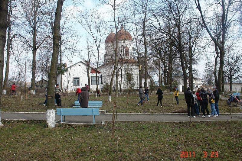 Luna curăţeniei de primăvară la Pomîrla (5)